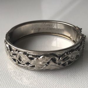 Vintage Calla Lily Silver Hinged Bracelet / Bangle